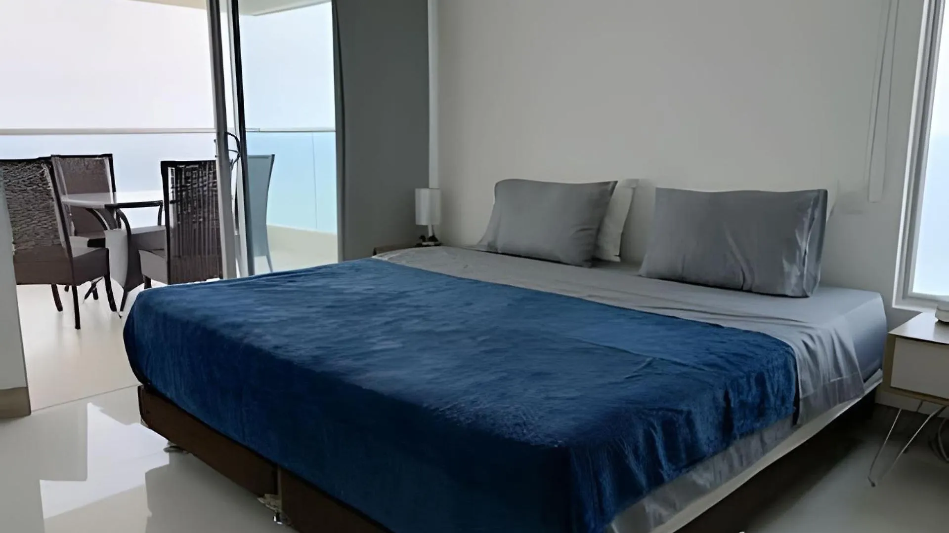 Espectacular Vista En La Mejor Zona Del Laguito Apartment Cartagena